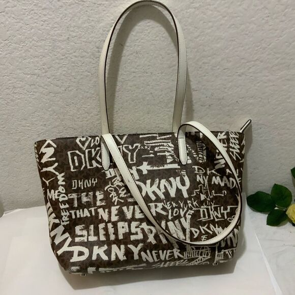 DKNY Bryant Medium Tote Graffiti purse handbag - Picture 1 of 14